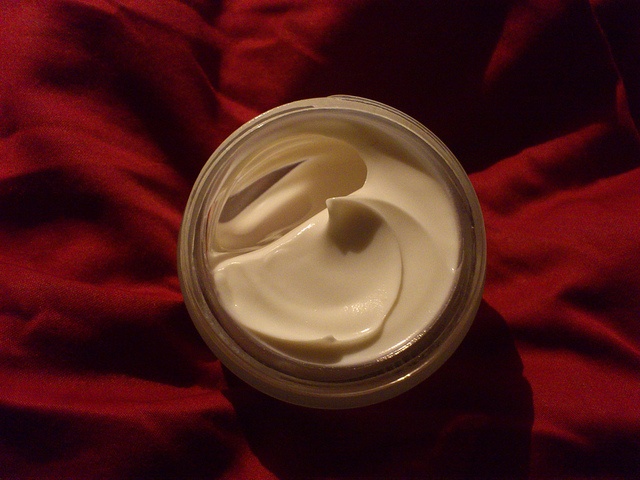 Moisturising cream