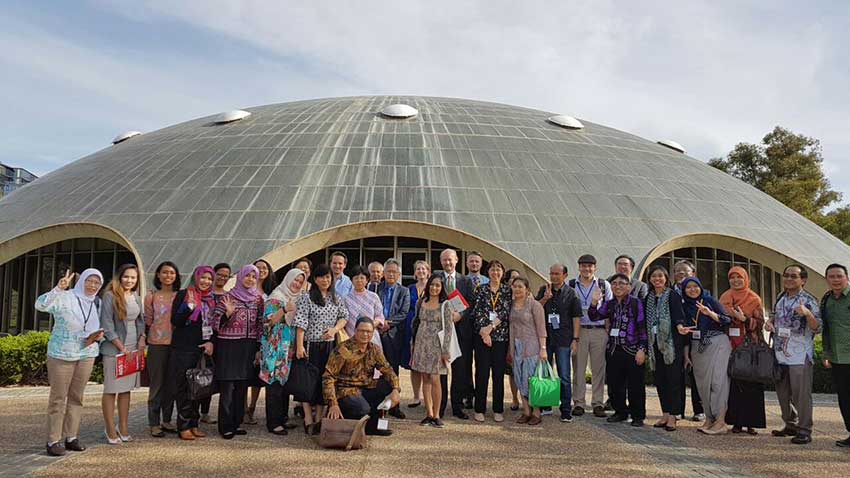 Australia strengthens science ties with Indonesia