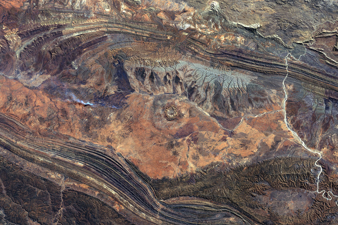 Strong collaboration between scientists and manufacturing industry key to our economic recovery