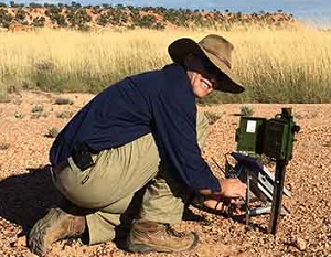 Max Day Award supports parrot conservation and bushfire research