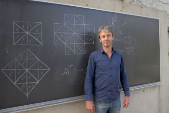 Academy Fellow receives prestigious research award valued at $2.4m-thumbnail