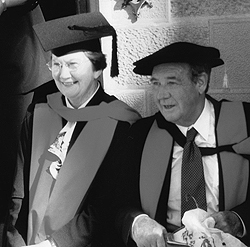 Gregory Maxwell Kelly 1930–2007