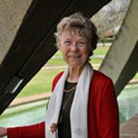 Cheryl Praeger headshot